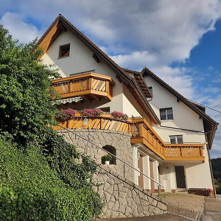 شقة Haus Am Schroffen Ottenhofen im Schwarzwald المظهر الخارجي الصورة