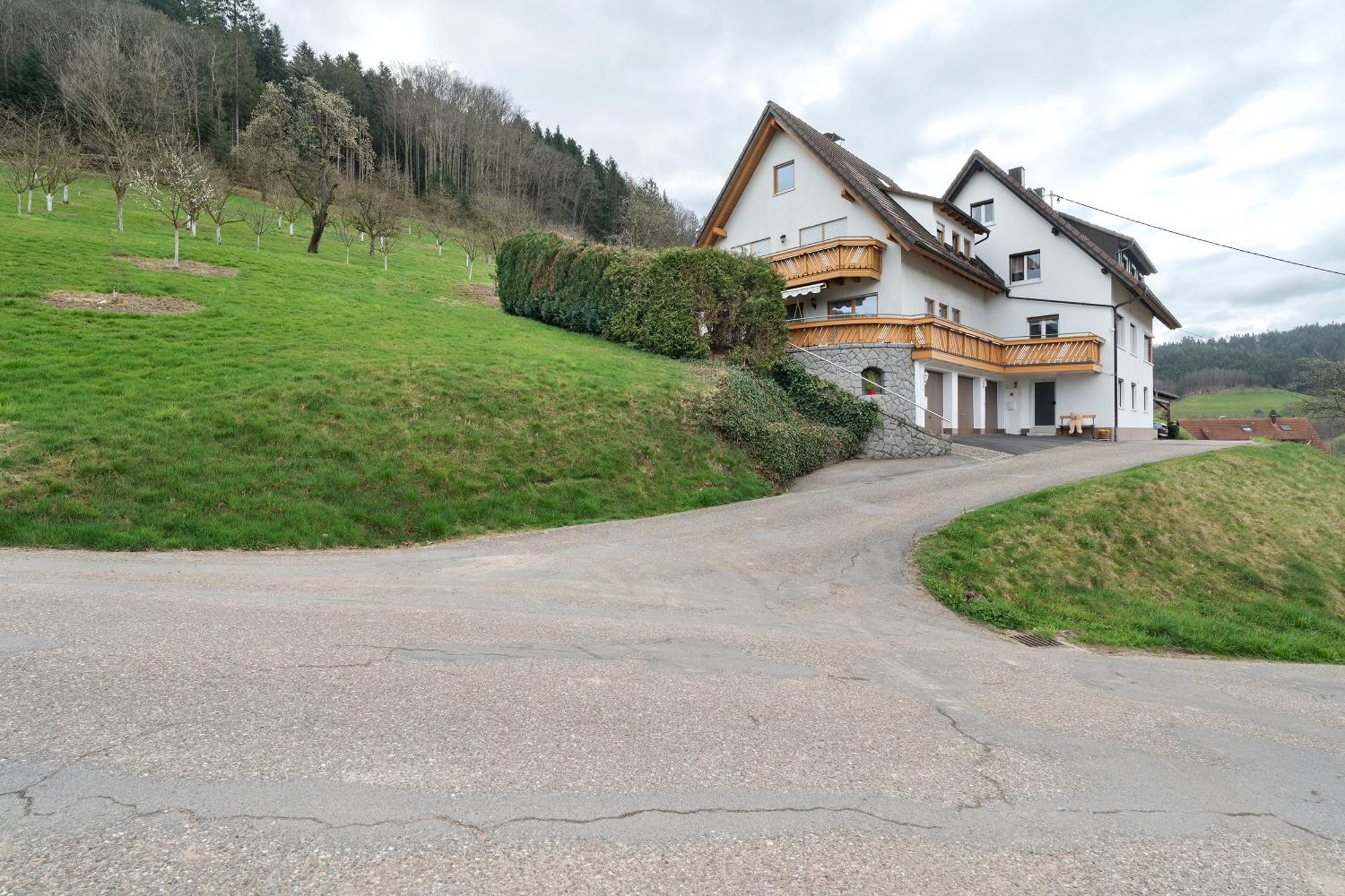 شقة Haus Am Schroffen Ottenhofen im Schwarzwald المظهر الخارجي الصورة
