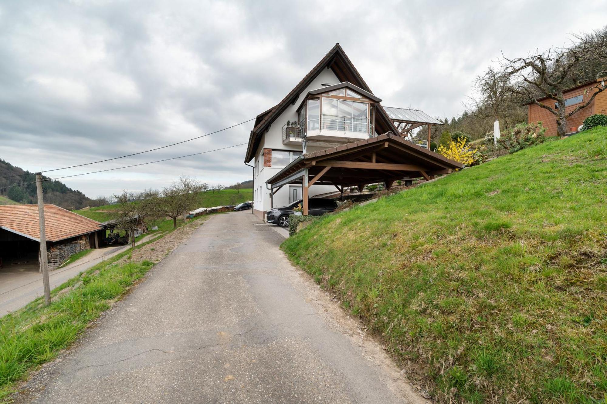 شقة Haus Am Schroffen Ottenhofen im Schwarzwald المظهر الخارجي الصورة